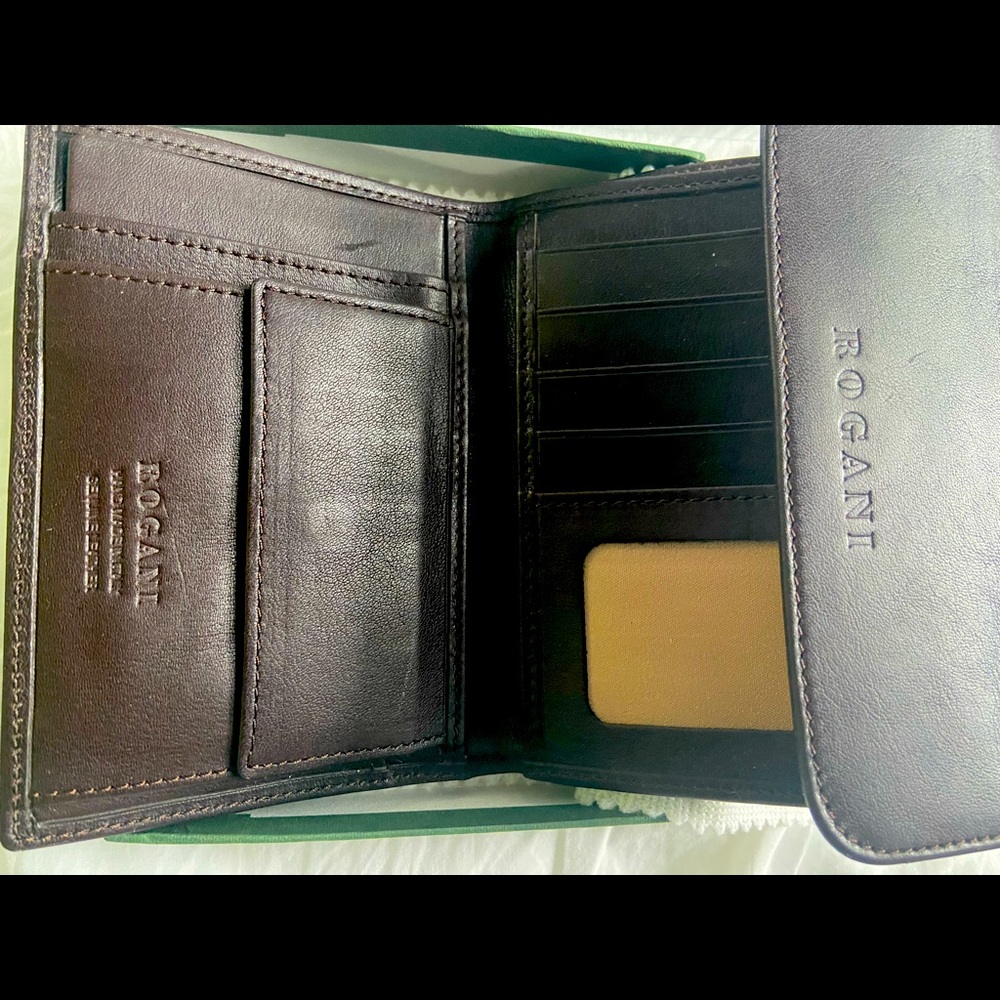 Brown leather wallet from Florence Italy. Unused!